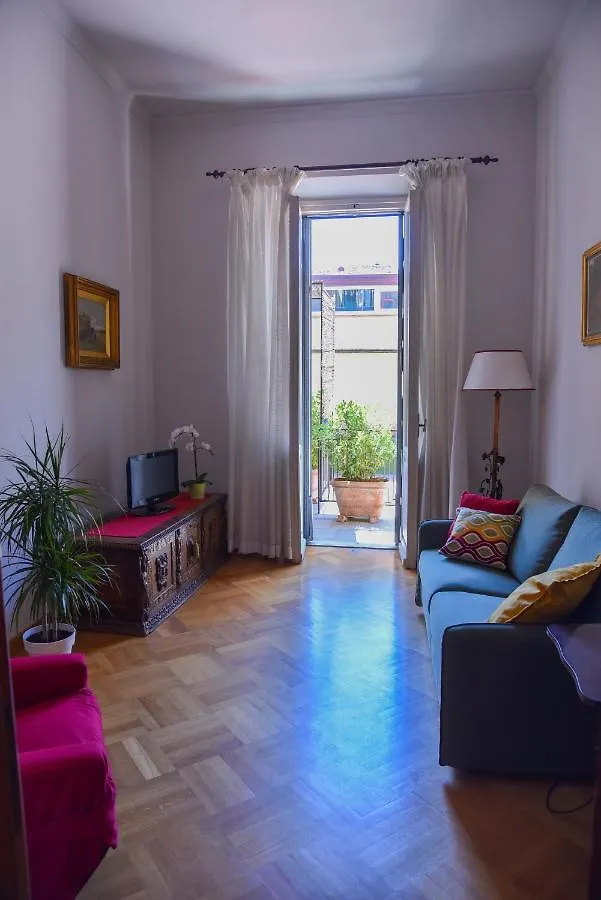 Lily Apartment Florence 0*,