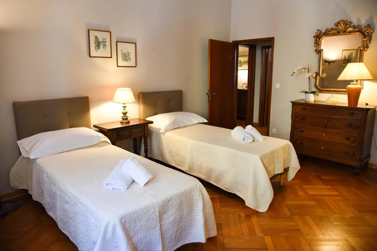 Lily Apartment Florence Italy